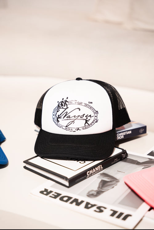 Black Waysu Trucker